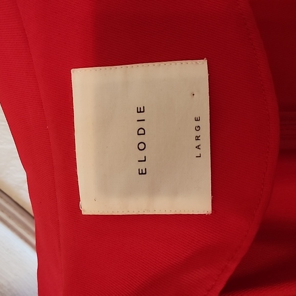 Bright Red Blazer with 2 front pockets. - Picture 4 of 4